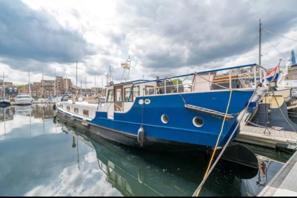 Historic Dutch Barge, Idyllic Location Hotel Londres Exterior foto